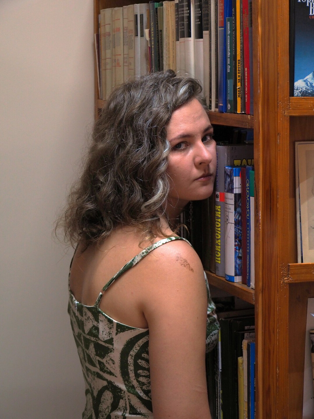 Library shelves full of sociology books